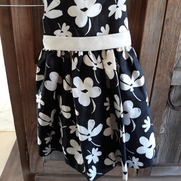 Girl Formal Dress - Picture 2 of 3